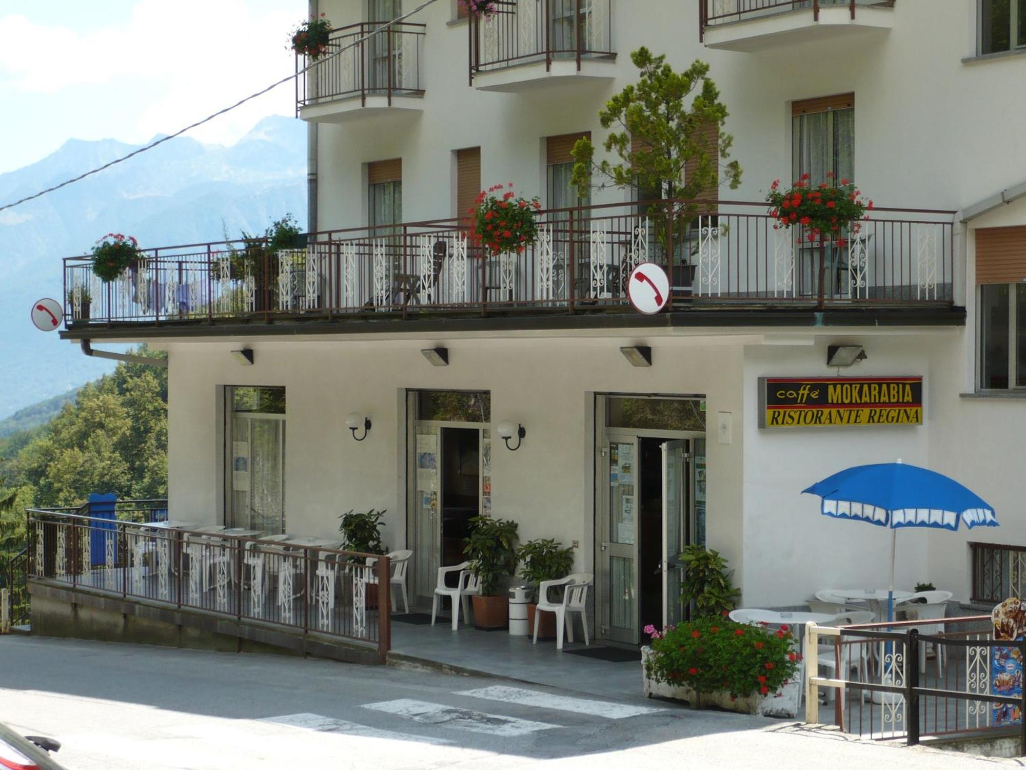 Albergo Ristorante Regina Bognanco Exteriör bild